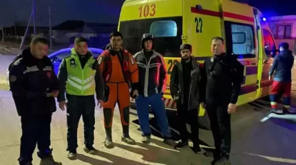 Жайық өзенінің мұзы ойылып, суға батқан ер адам құтқарылды