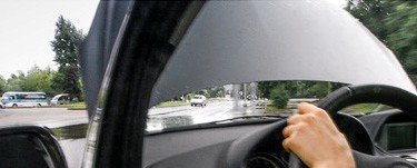 Павлодарец погиб из-за открывшегося капота авто