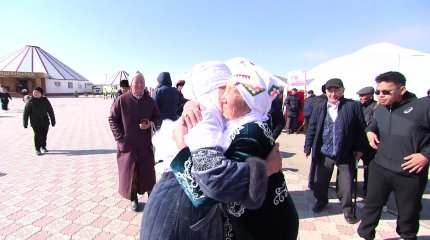 Амал мерекесін тойлауға Отпан тауға 10 мыңнан астам адам жиналды