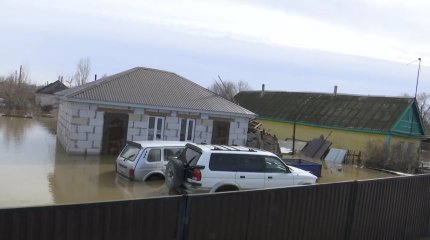 "Такого не было 30 лет": крупное село затопило в Актюбинской области