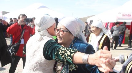 "Огонь единства" зажгли на горе Отпан в Мангистауской области