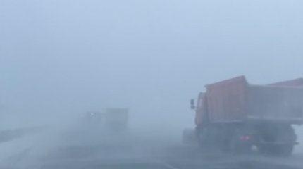 Дороги закрыты в 3 областях Казахстана из-за непогоды