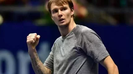 Александр Бублик АҚШ-тағы жарысты жеңіспен бастады