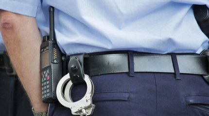 За деньги устроить на работу: мошенника задержали в Мангистауские полицейские