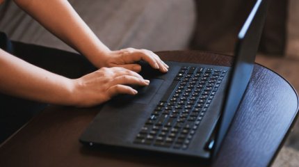 Енді жұмыс берушілер қызметкерін демалыс күні олардың келісімімен ғана шақыра алады