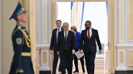 Токаев принял министра иностранных дел Великобритании