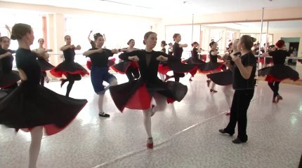 "Астана" арнасы осыдан 5 жыл бұрын Қарағандыдағы Тәттімбет атындағы өнер колледжінің жаңа ғимаратқа көшуіне көмектесті