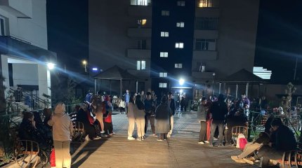 Землетрясение ощутили в Шымкенте, люди покидают дома