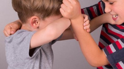 Дрался и матерился в детском саду: за маленького байконурца взялась прокуратура