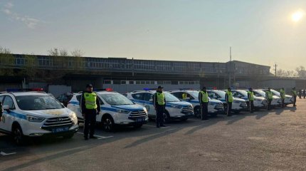 Порядка 20 тысяч полицейских и гвардейцев обеспечивают безопасность граждан в праздничные дни