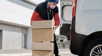Специальные номера присвоят курьерам