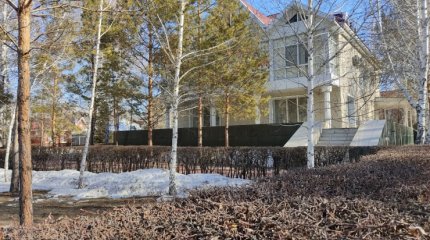 Журналистам показали резиденцию где гостили министры и жил экс-аким Костанайской области