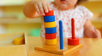 "Басқа жол жоқ": Қазақстанда екпе алмағандардың балабақшаға баруына тыйым салынбақ