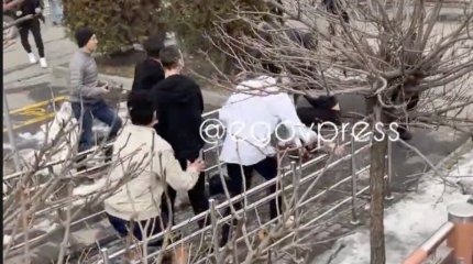 Алматыда футболдан кейін мектеп оқушылары арасында жаппай төбелес болды