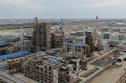 Рабочий погиб на нефтезаводе в Атырау