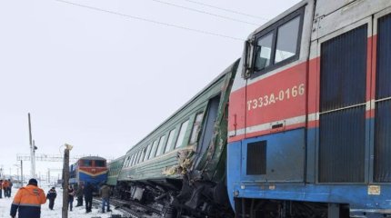 Столкновение поездов в Актюбинской области: в пассажирском составе были сотрудники КТЖ