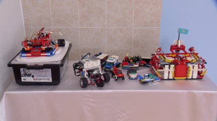 Первый класс робототехники открыли в Акмолинской области