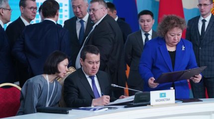 Қазақстанда мемлекеттік қызметкерлердің 55,4%-ы – әйелдер