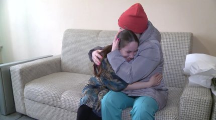 Разлученные в детском доме сёстры спустя 15 лет встретились в Усть-Каменогорске