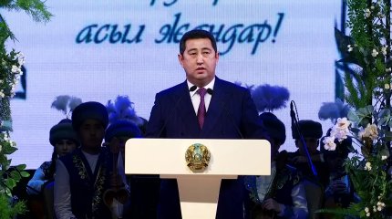 Аким СКО поздравил женщин с Международным женским днём