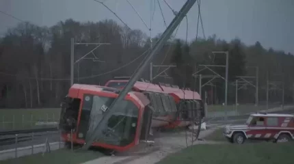 Швейцарияда теміржол апатынан 12 адам зардап шекті