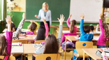 Второклассники в Казахстане не будут изучать иностранные языки