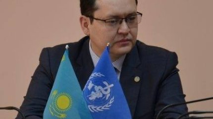 "Это единственный доход семьи": бывший вице-министр здравоохранения пожаловался, что не может купить продукты