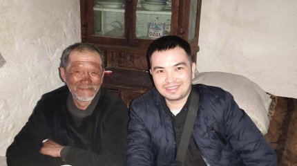 Павлодарец нашел отца спустя 30 лет разлуки