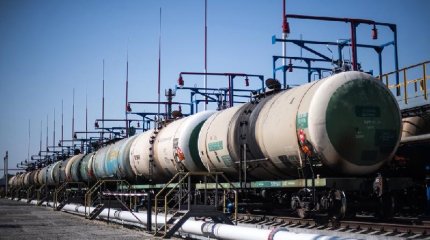 Сәуірде Әзербайжан арқылы 125 мың тонна мұнай тасымалданады – Жұманғарин