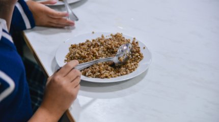 Семейдегі мектеп-интернатта 13 жастағы оқушы қайтыс болды