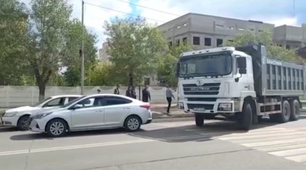 Более 300 миллионов тенге за ремонт улицы не выплатил подрядчикам акимат Павлодарской области