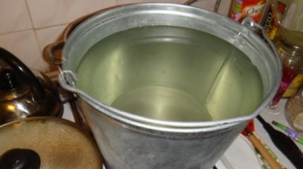 Павлодарда бір жасар сәби шелектегі суға түсіп кетті