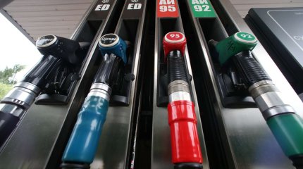 Жанар-жағармайды заңсыз шетел асырмақ болған 95 көлік жүргізушісі жазаланды