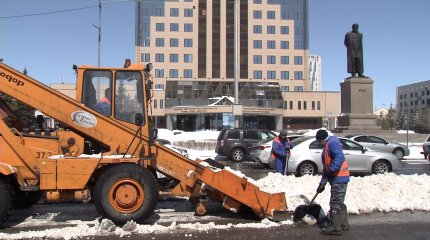 Коммунальные службы рассказали, когда очистят Астану от снега