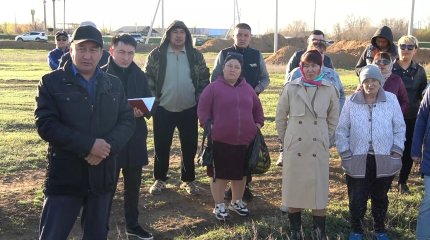 БҚО-дағы Жаңаөмір ауылының халқы кімнен көмек сұрарын білмей отыр