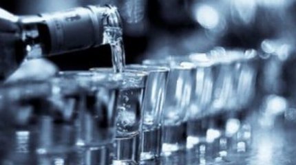 Бармен напоил туриста до смерти: массовые аресты провели в Польше