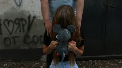 Қазақстанда балалар мен жеткіншектерді көбіне өз туыстары мен жақындары зорлайды