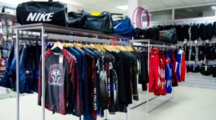 Семейная пара грабила спортивные магазины в Астане