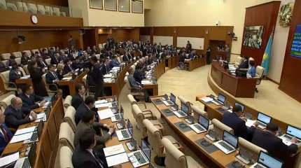 "Кедей халықтың табысы артты дегенге ешкім сенбейді",- Елнұр Бейсенбаев