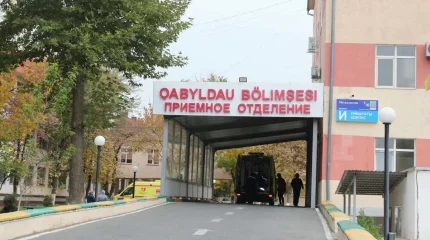 Айқайлап кабинеттен қашып шыққан: Шымкентте аурухана дәрігері науқасты зорламақ болды деген күдікке ілінді