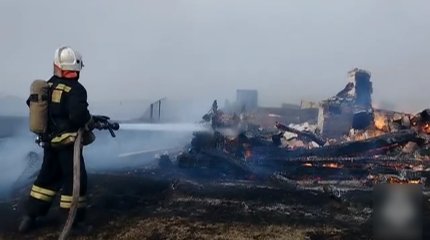 В соседнем с Казахстаном регионе сгорели две деревни