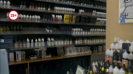 Электронные сигареты свободно продают подросткам в столичных магазинах, - эксперимент