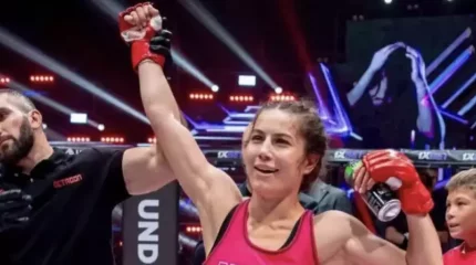 Фируза Шәріпова қарсыласын 13-секундта нокаутқа түсірді