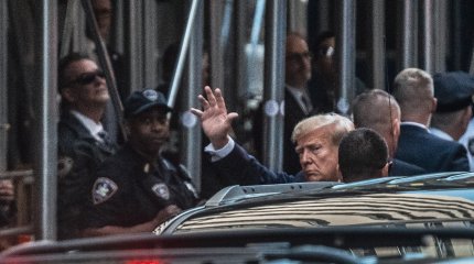 Трамп прокомментировал свой арест, власти США готовятся к беспорядкам