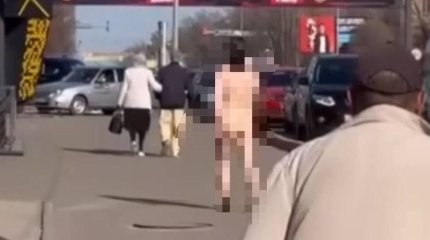 "Голая" прогулка павлодарца смутила горожан