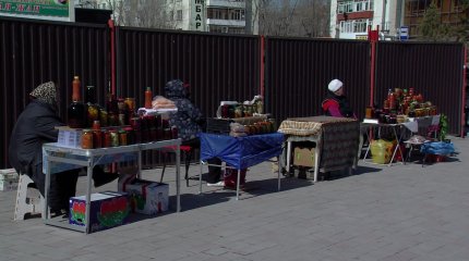 Более 300 уличных торговцев оштрафовали в этом году в столице