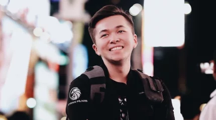 "Білмеймін": Қыран Талапбек ұлының тегіне байланысты сұраққа жауап берді