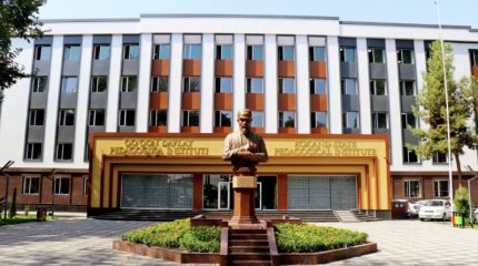 Проректора пединститута Узбекистана, в общежитии которого установили скрытые камеры, уволили
