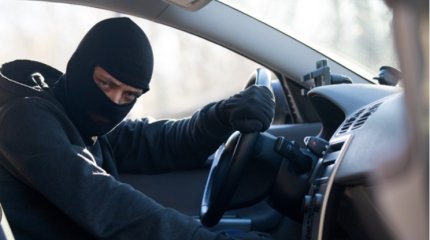 Школьный физрук угнал авто у коллеги