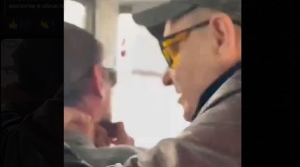 Обезумивший пассажир пытался задушить водителя автобуса в Петропавловске
